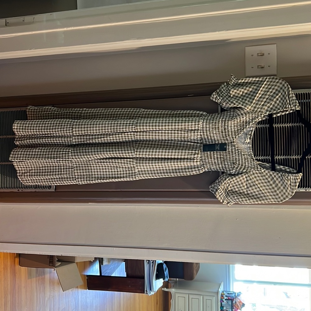 Abercrombie green gingham tiered dress